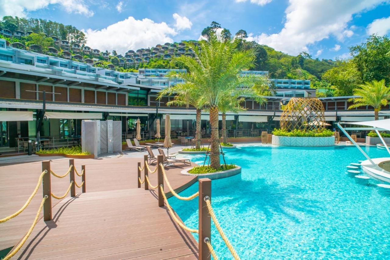 Patong Bay Hill Hotel Exterior photo