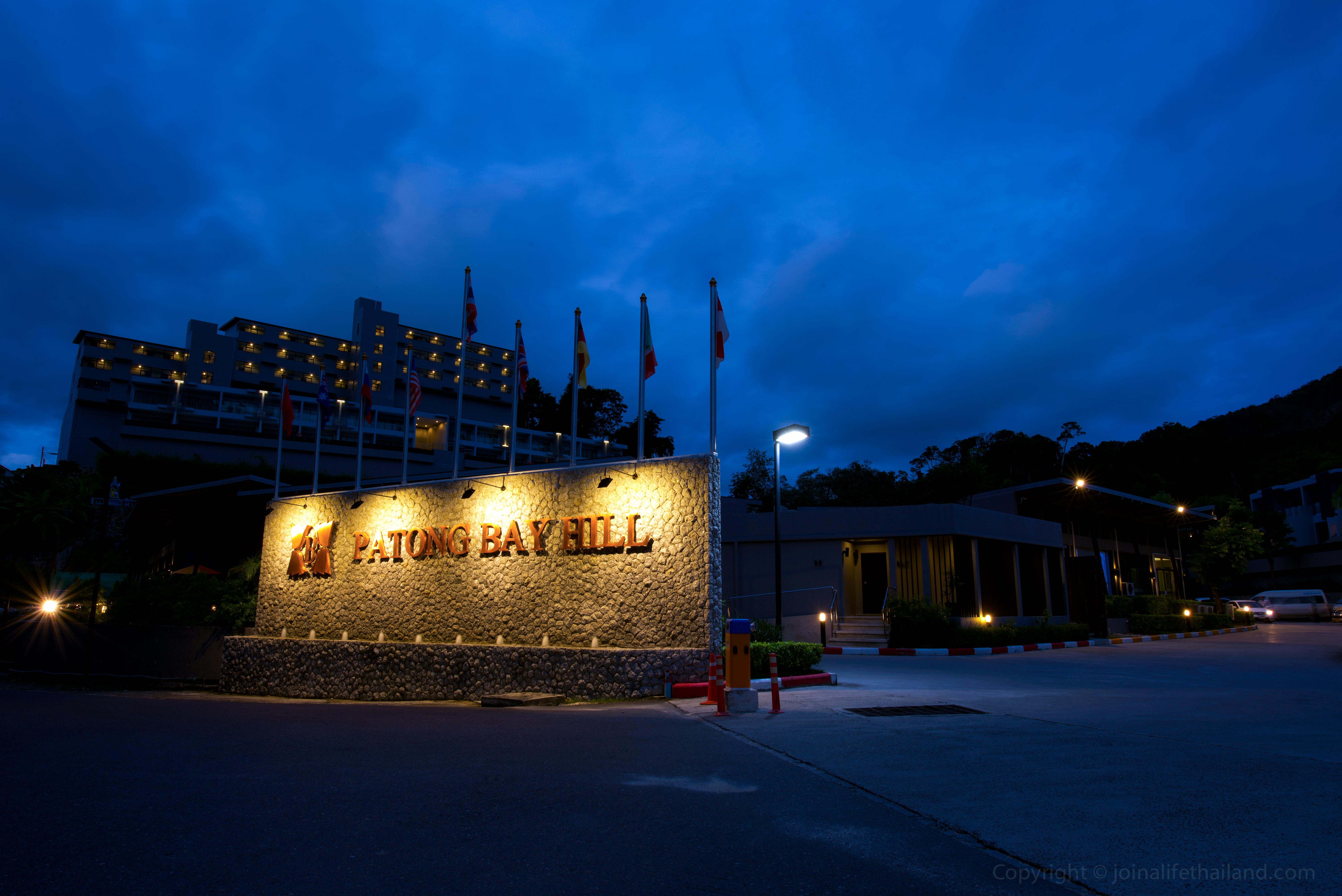 Patong Bay Hill Hotel Exterior photo