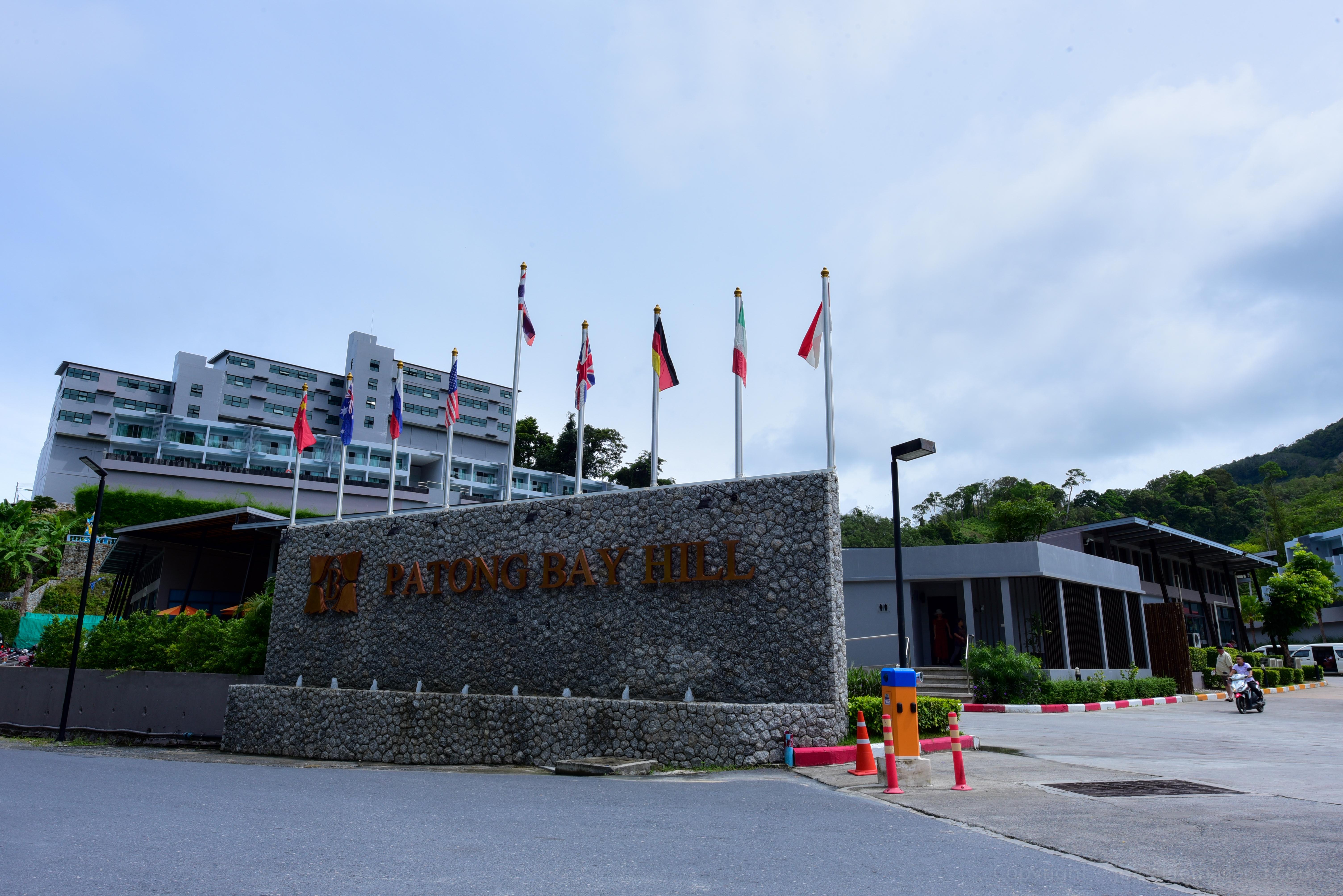 Patong Bay Hill Hotel Exterior photo